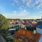 Bright Penthouse With Magical View To The Old Town Parnawa