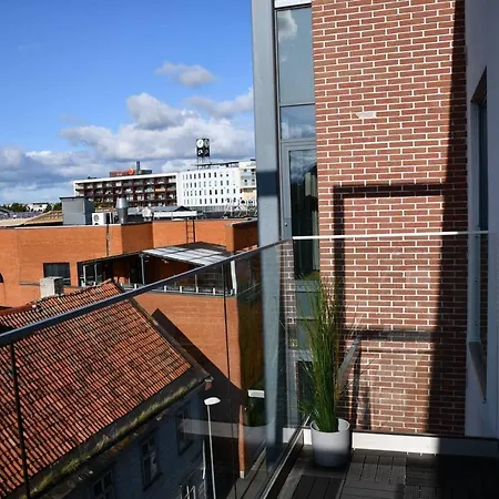 Bright Penthouse With Magical View To The Old Town Appartement *